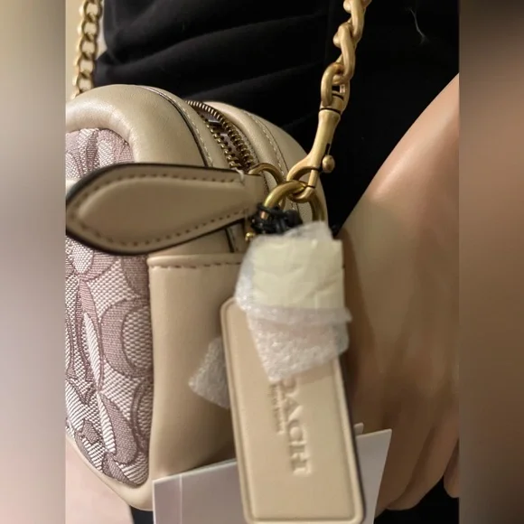 💎RARE NWT AUTHENTIC COACH Signature Jacquard Small Camera Bag💎 - Picture 16 of 16